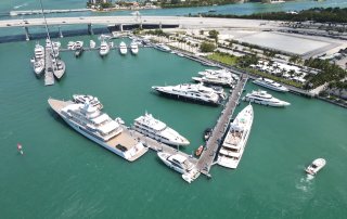 Best Attractions Accessible by Boat in Florida